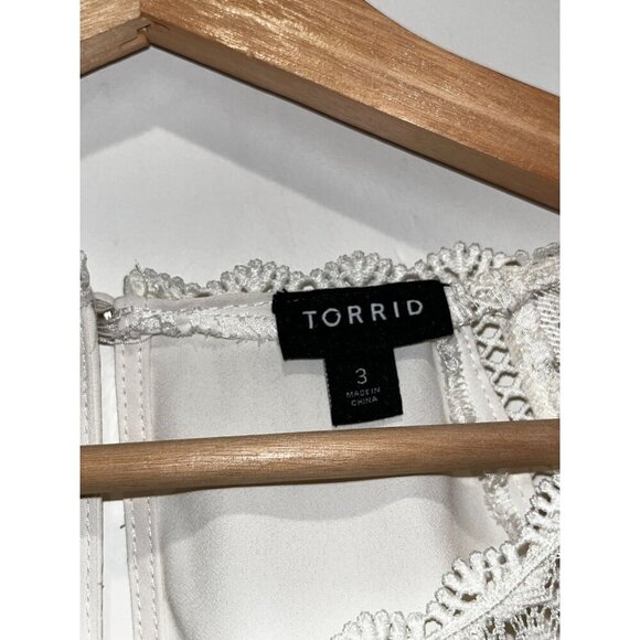 Torrid  Ivory Lace & Sheer Long Sleeve Crew Neck Flowy Blouse Women's Top Size 3 - Picture 5 of 9